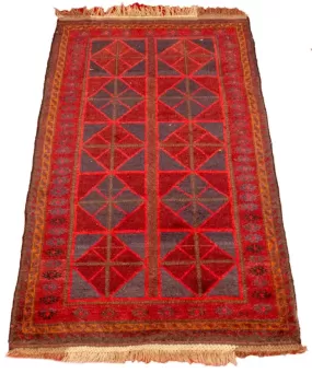 Bloomingdales Pakistani Wool Rug 4.6' x 2.5'